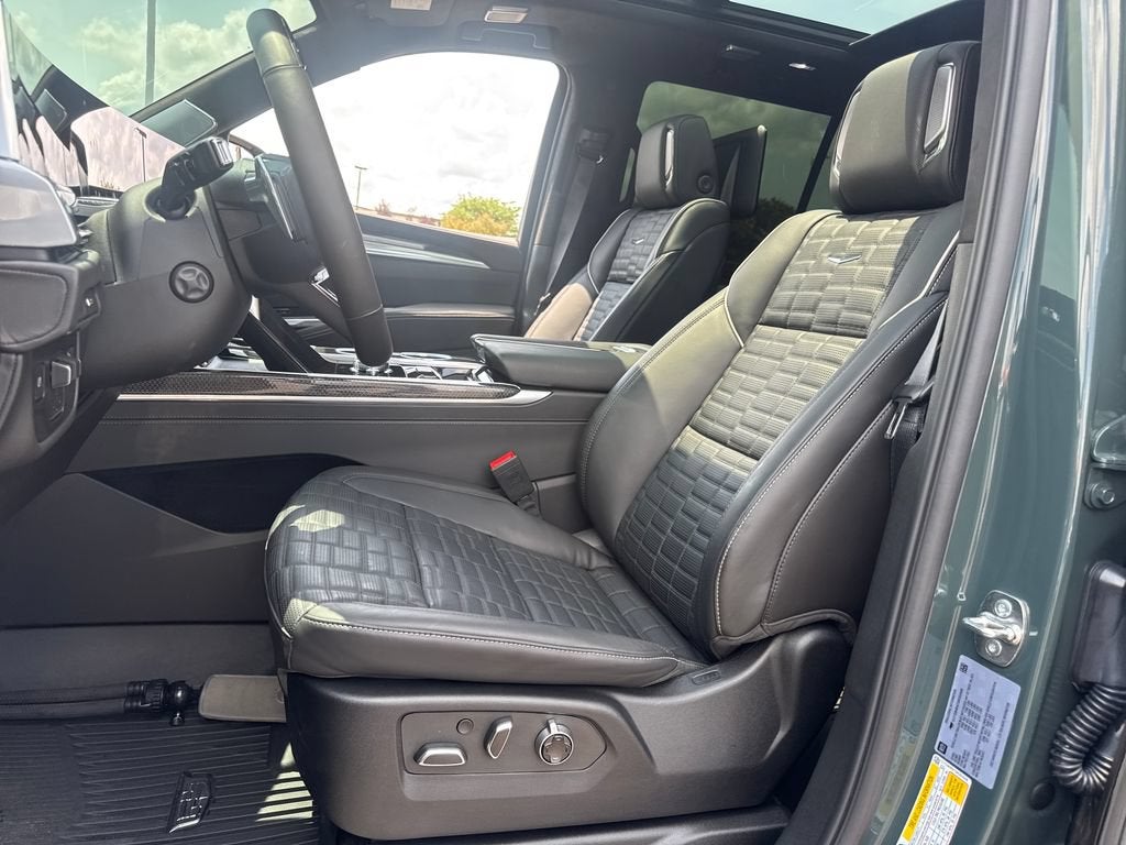 2025 Cadillac Escalade Escalade-V