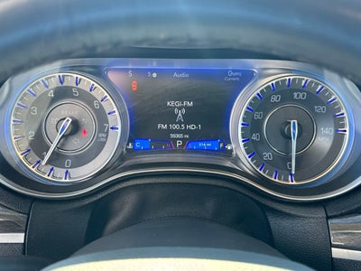 2021 Chrysler 300 Touring