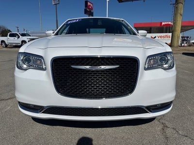 2021 Chrysler 300 Touring