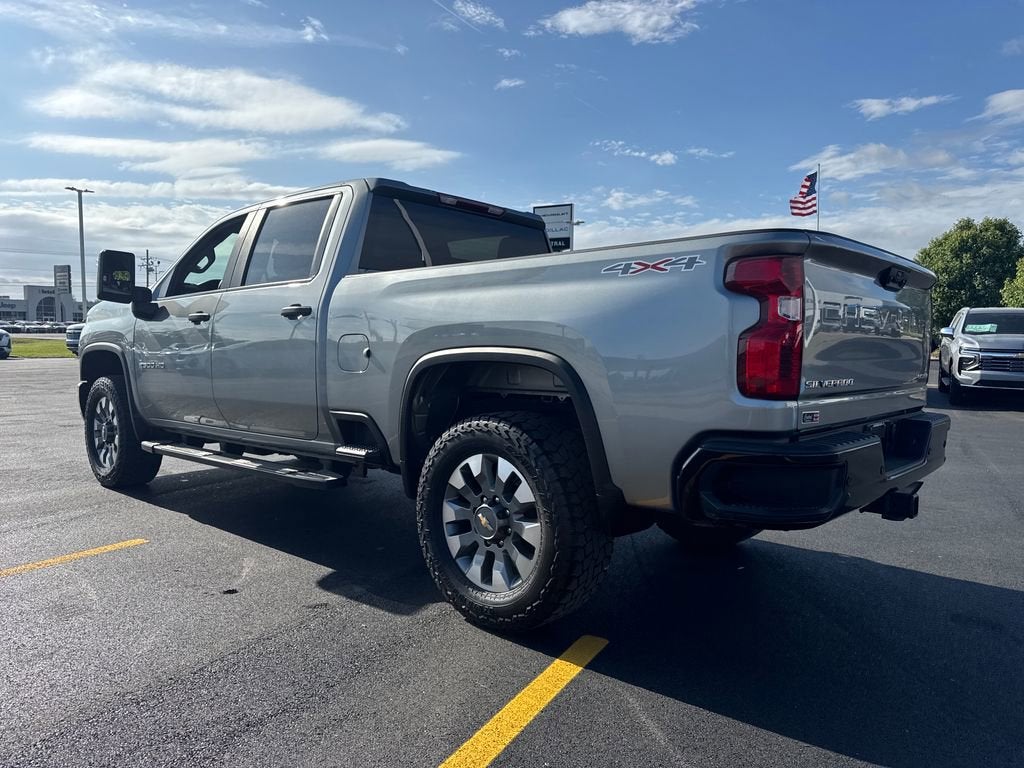 2024 Chevrolet Silverado 2500 HD Custom