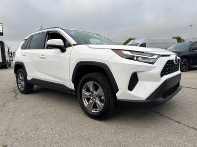 2024 Toyota RAV4 XLE