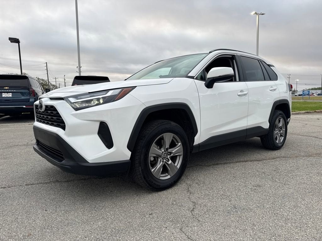 2024 Toyota RAV4 XLE