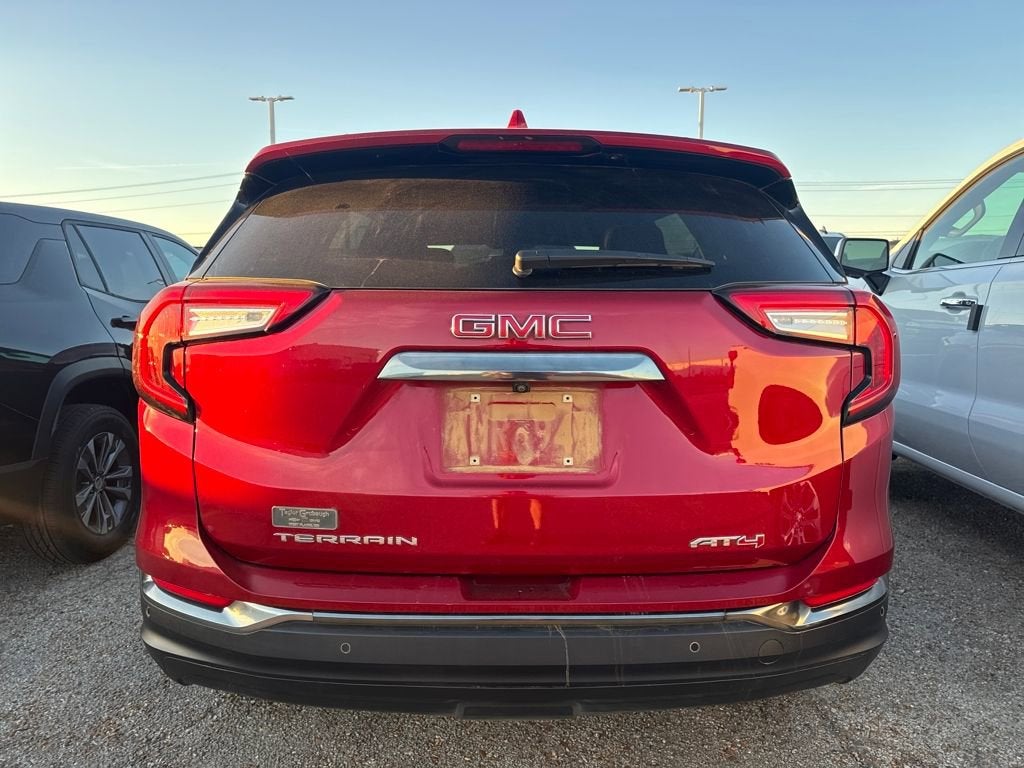 2024 GMC Terrain AT4