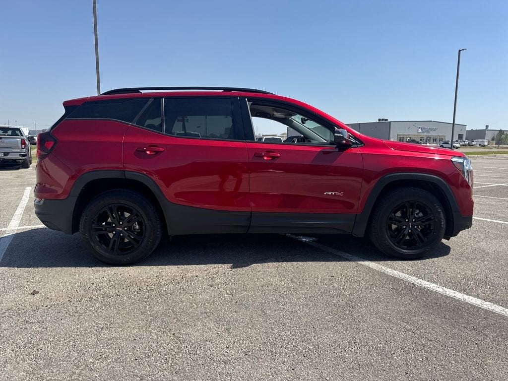 2024 GMC Terrain AT4