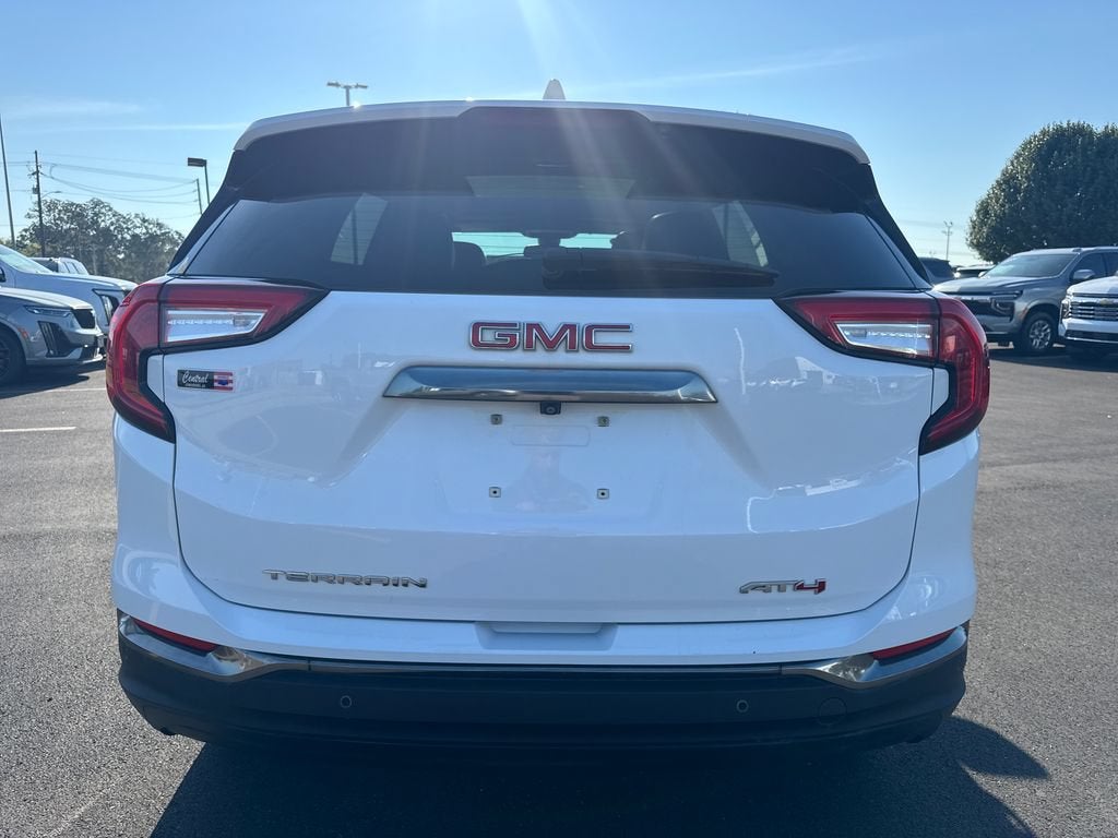 2024 GMC Terrain AT4