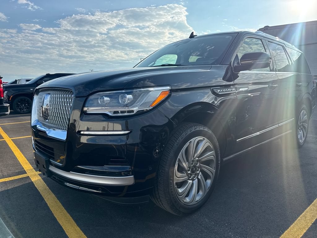 2023 Lincoln Navigator Reserve