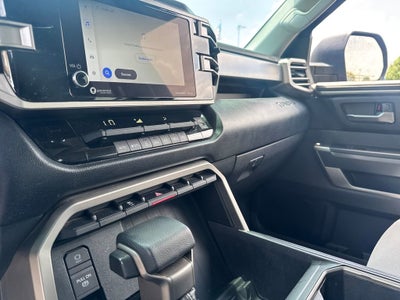 2023 Toyota Tundra 4WD SR5