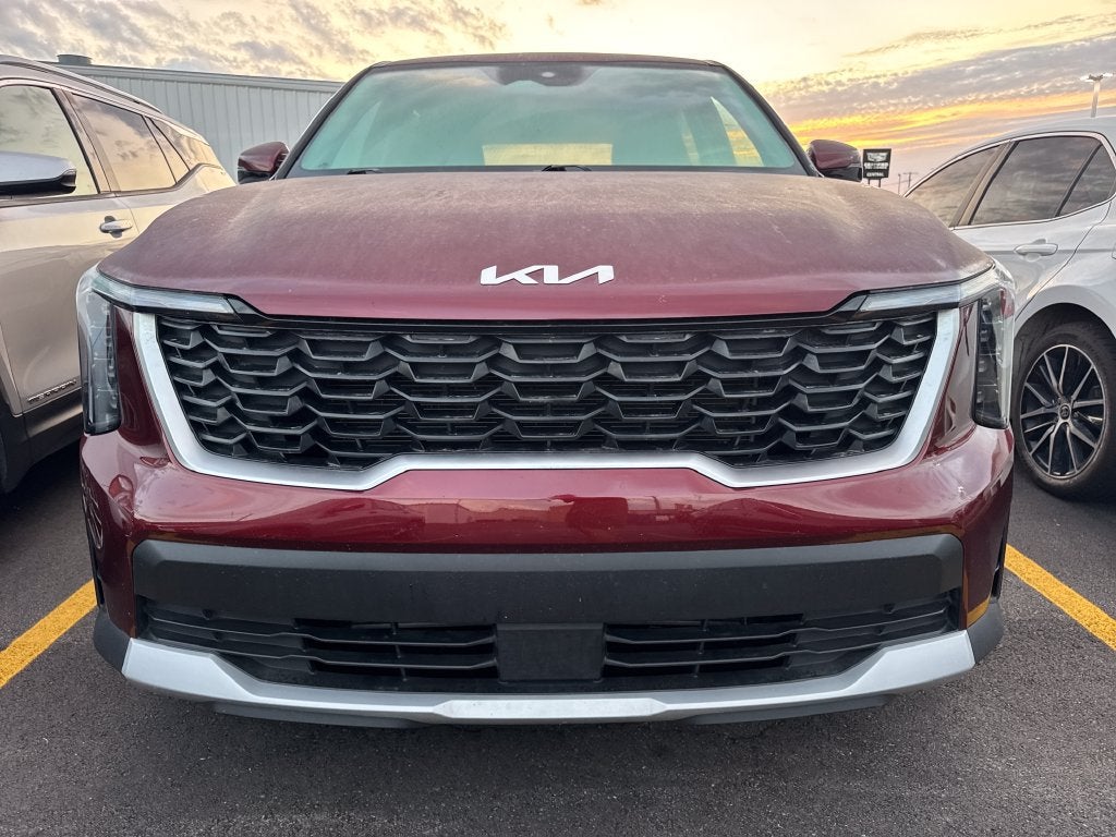 2025 Kia Sorento LX