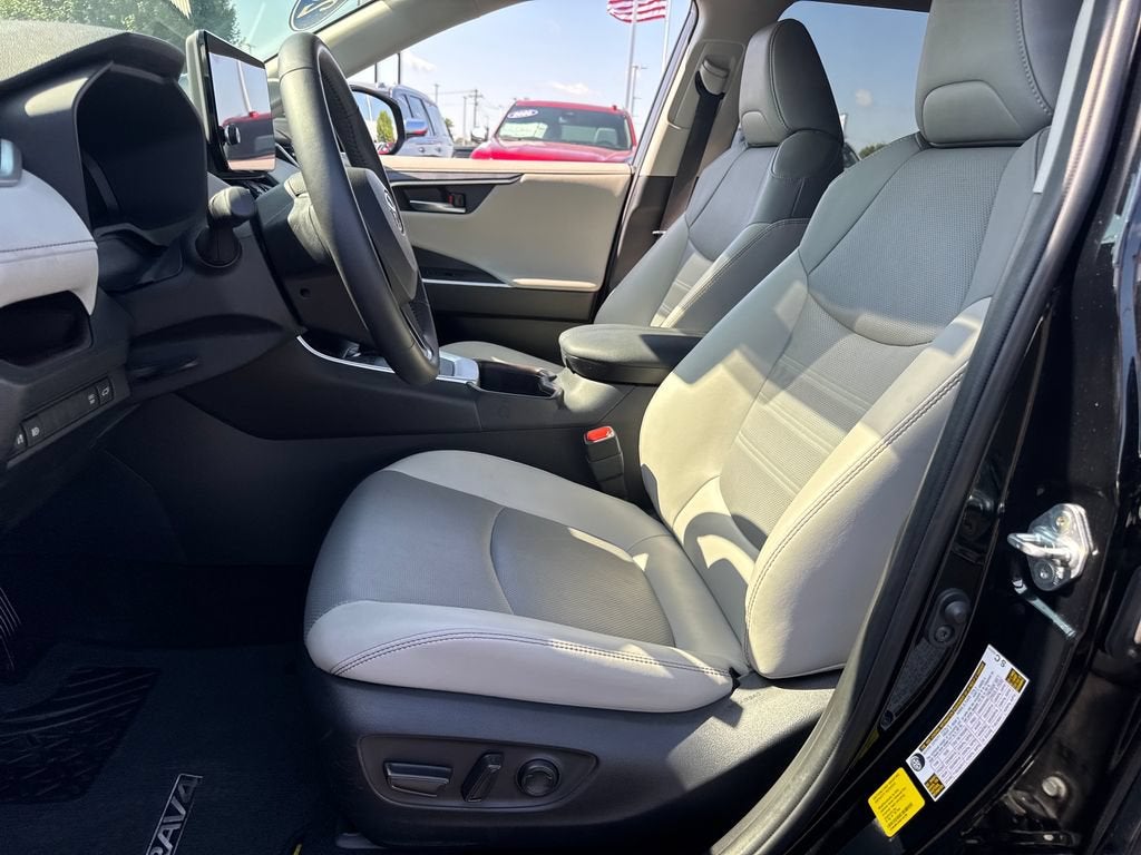 2025 Toyota RAV4 Hybrid Limited