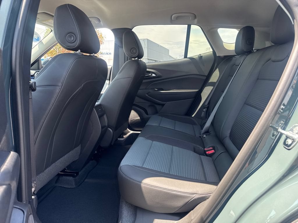 2026 Chevrolet Trax LT - Photo 12