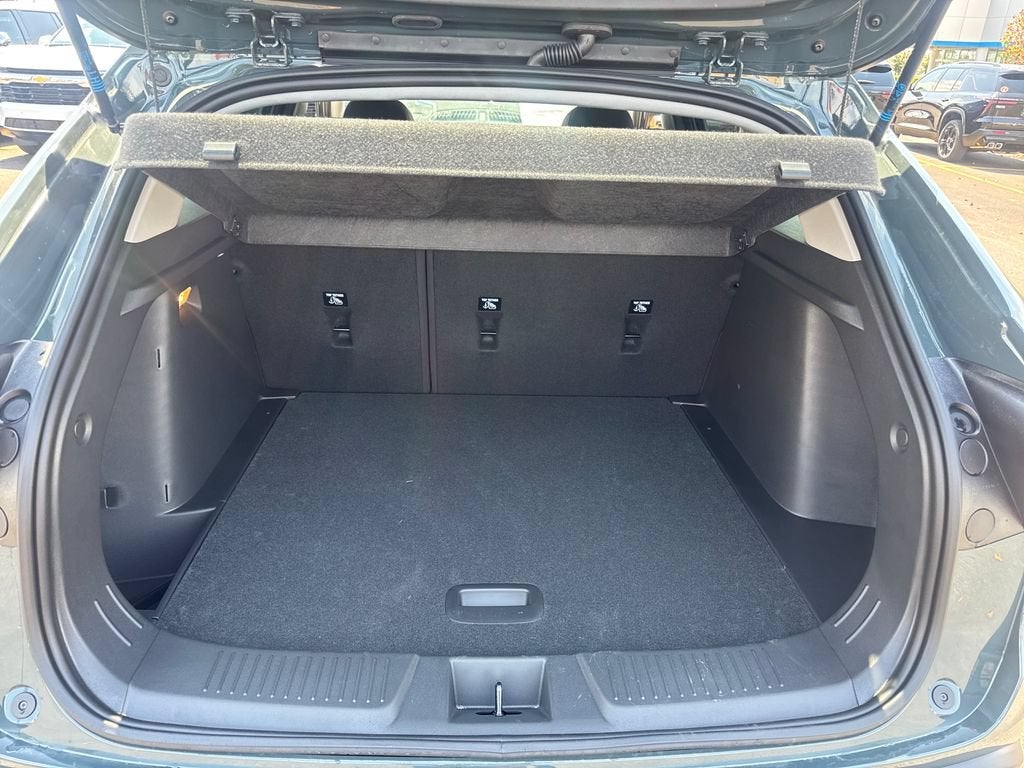 2026 Chevrolet Trax LT - Photo 6