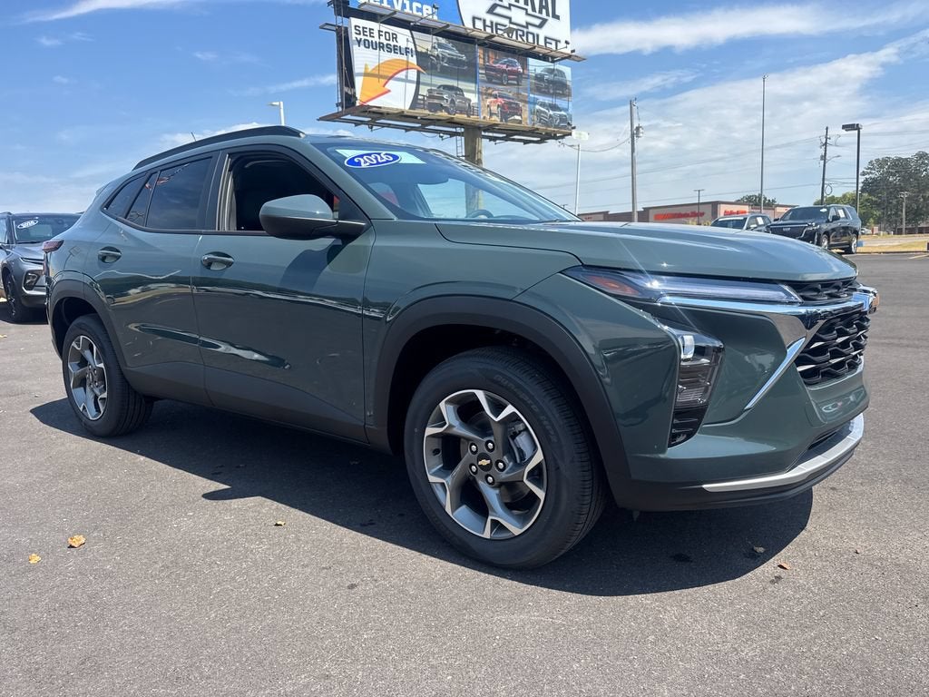 2026 Chevrolet Trax LT - Photo 9