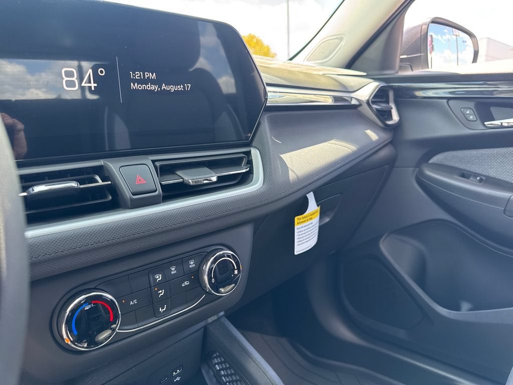 2026 Chevrolet Trailblazer LS - Photo 18