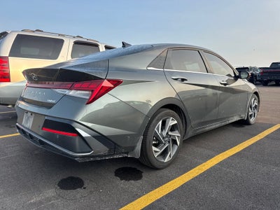 2024 Hyundai Elantra Limited