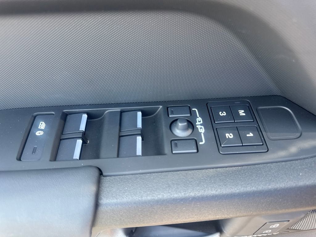 2025 Land Rover Defender Sedona Red Edition