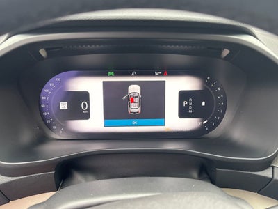 2023 Volvo XC40 Ultimate Bright Theme