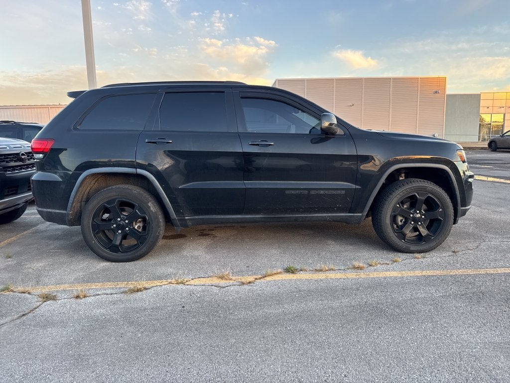 2018 Jeep Grand Cherokee Laredo
