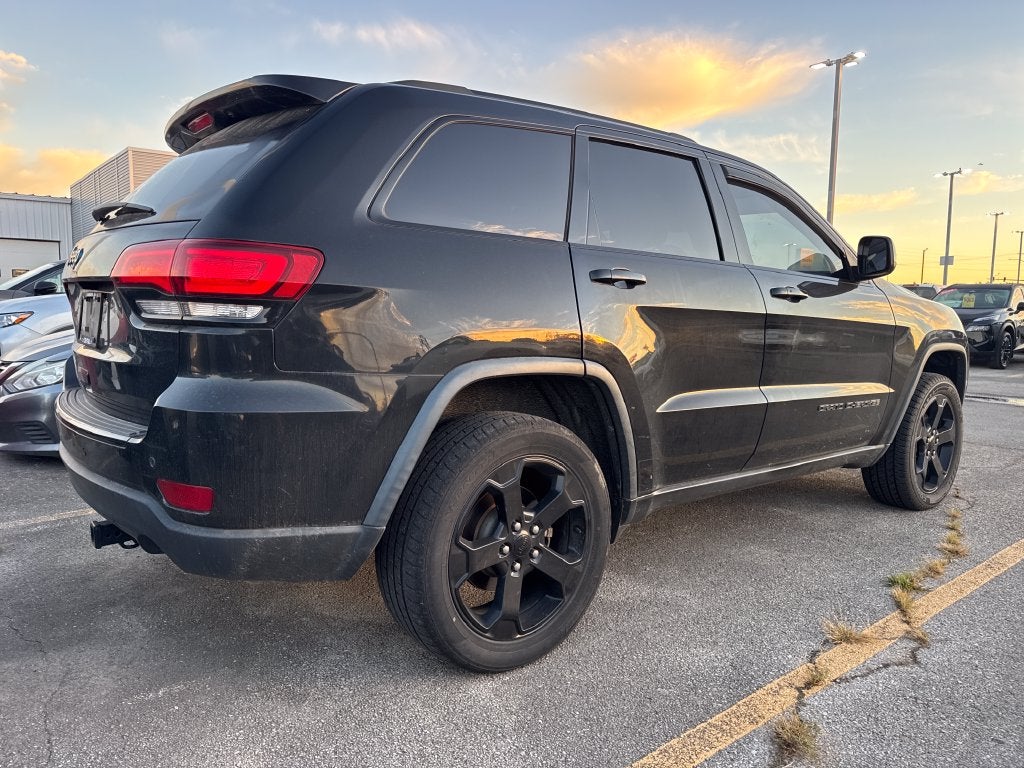 2018 Jeep Grand Cherokee Laredo
