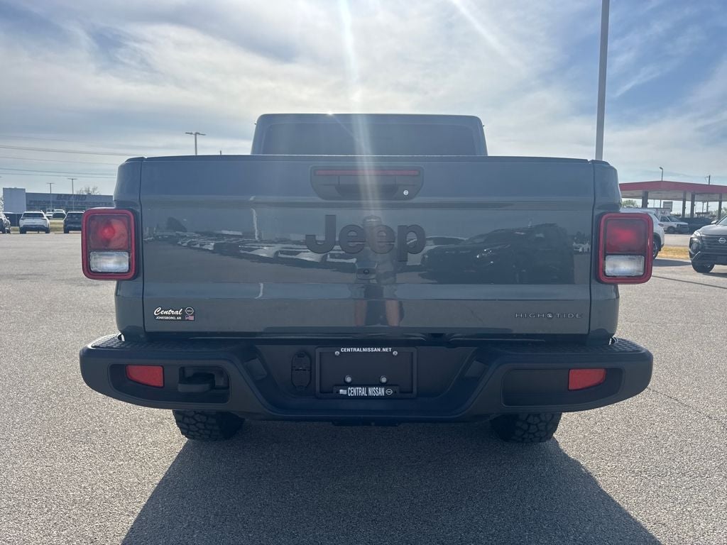 2025 Jeep Gladiator High Tide