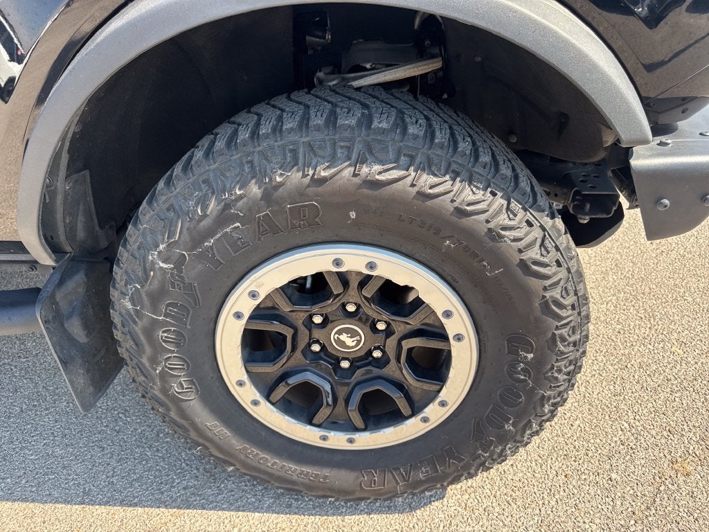 2023 Ford Bronco Base