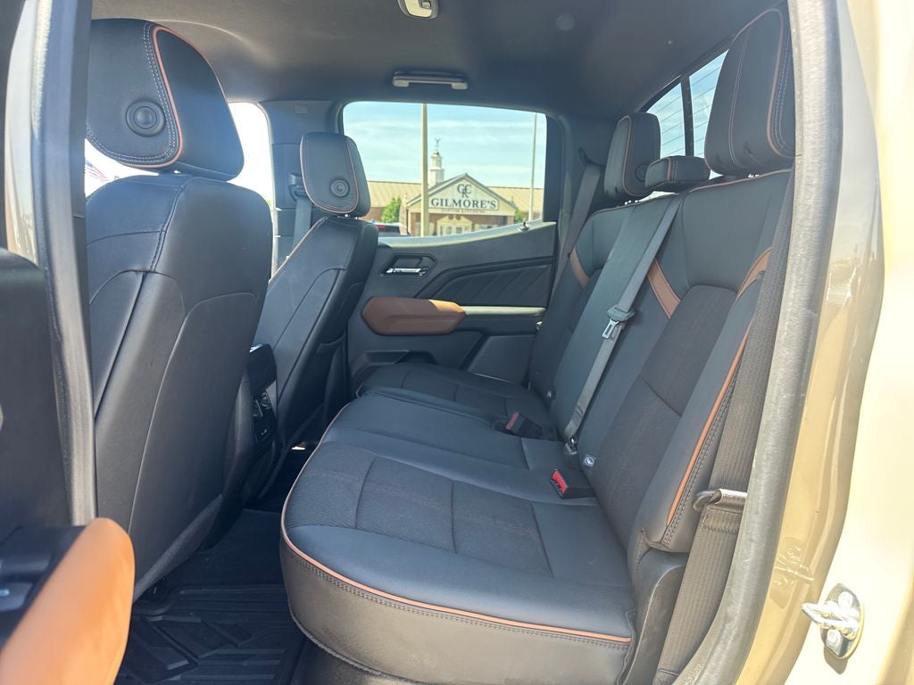 2024 GMC Canyon AT4