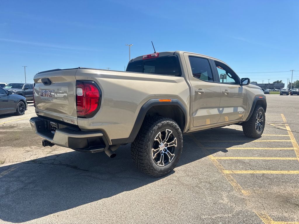 2024 GMC Canyon AT4