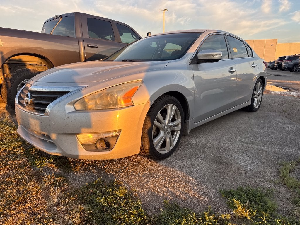2013 Nissan Altima 3.5 SV