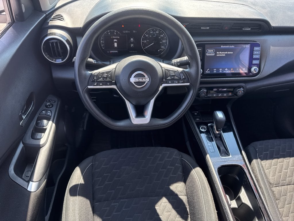 2022 Nissan Kicks SV