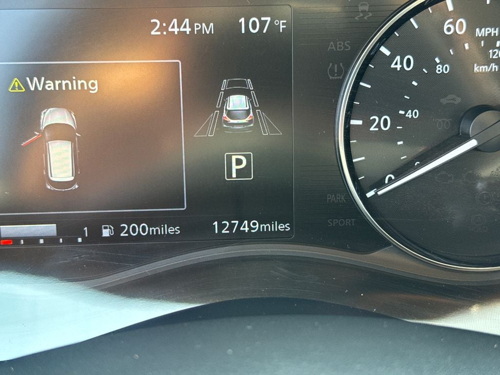 2024 Nissan Kicks SR