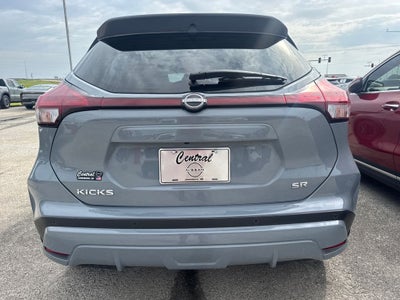 2024 Nissan Kicks SR