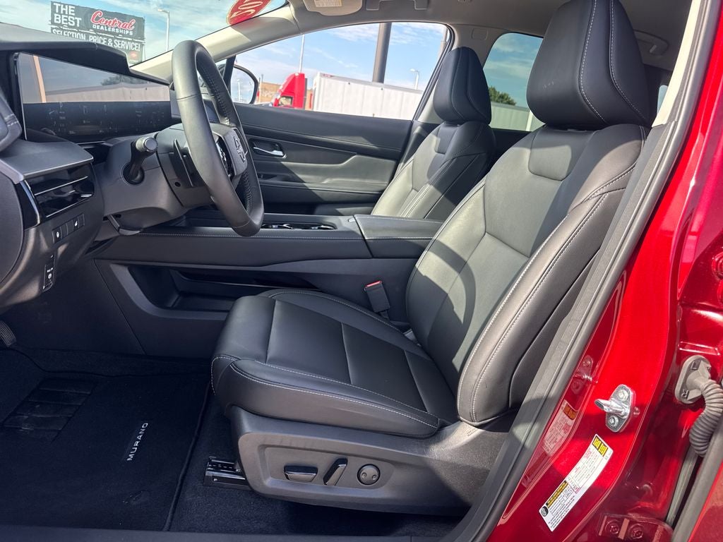 2025 Nissan Murano SV