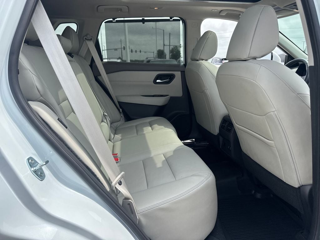 2024 Nissan Rogue SL