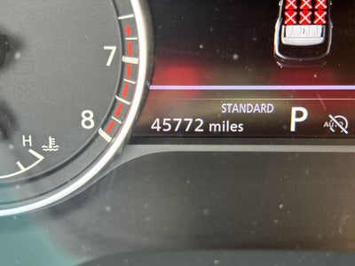 2023 Nissan Pathfinder SV