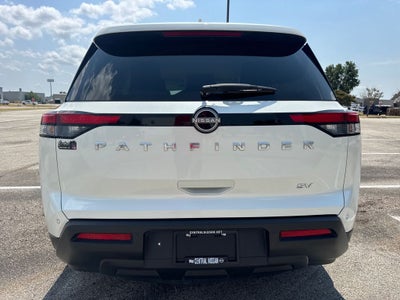 2023 Nissan Pathfinder SV