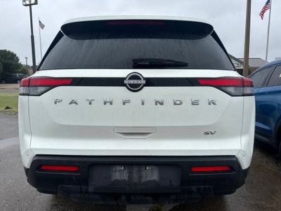 2024 Nissan Pathfinder SV