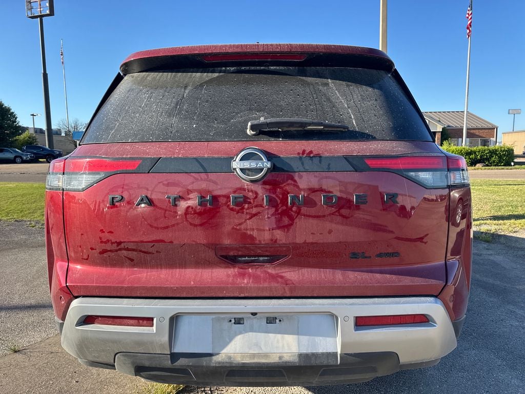 2024 Nissan Pathfinder SL