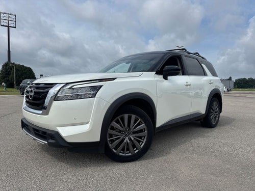 2024 Nissan Pathfinder SL