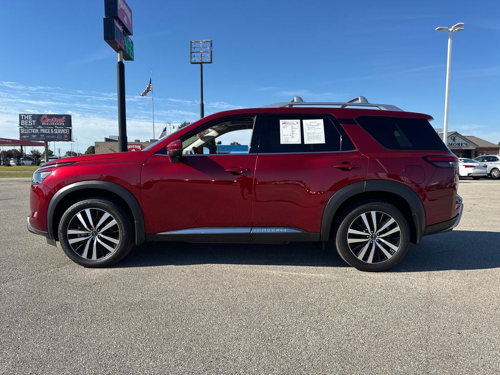 2025 Nissan Pathfinder Platinum