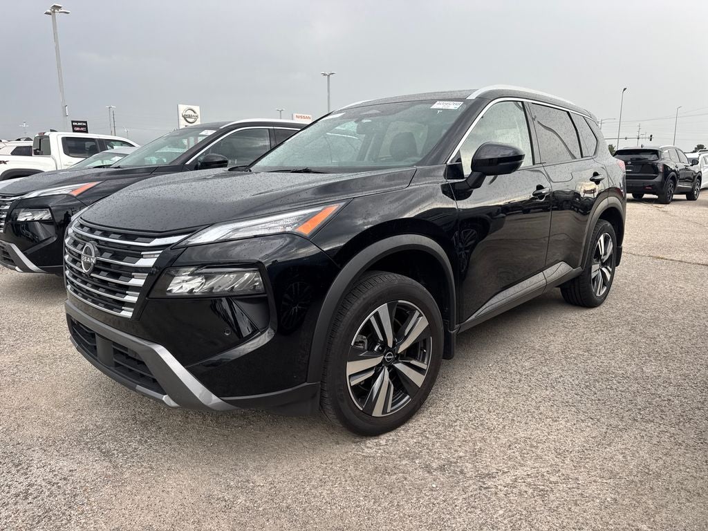 2025 Nissan Rogue SL