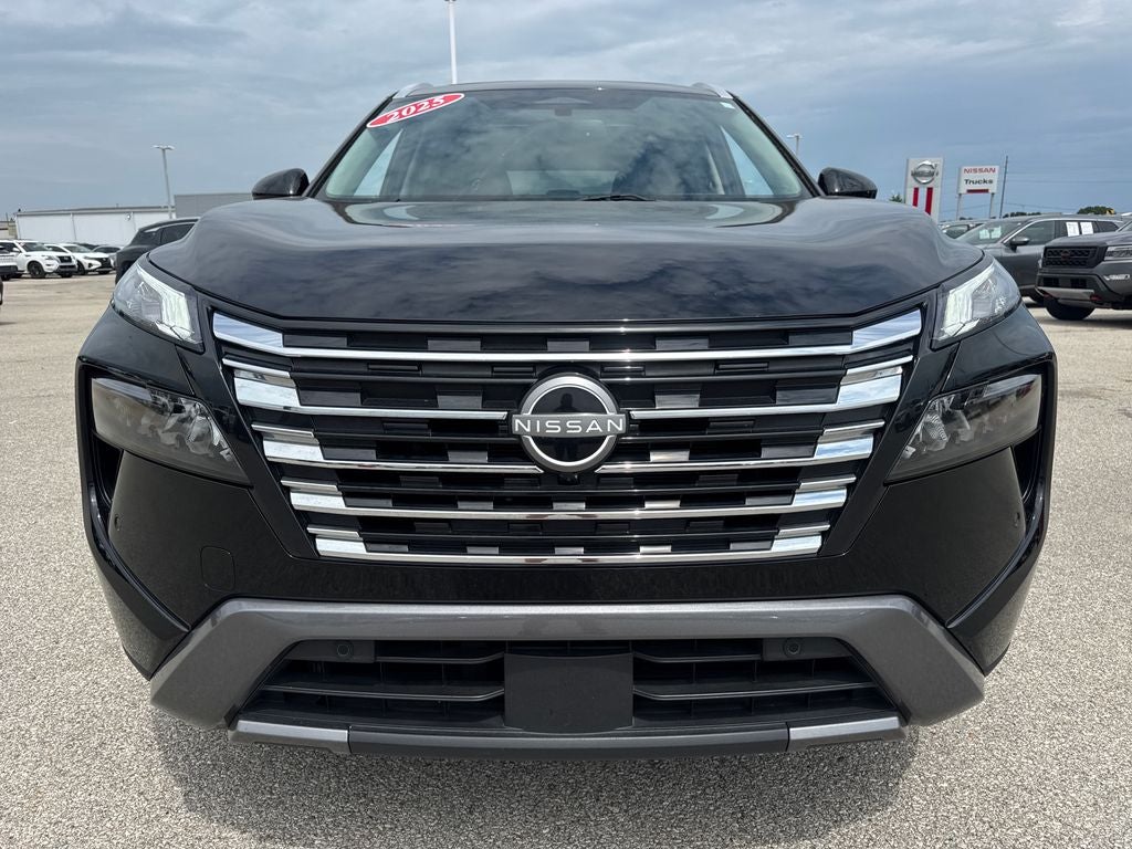 2025 Nissan Rogue SL