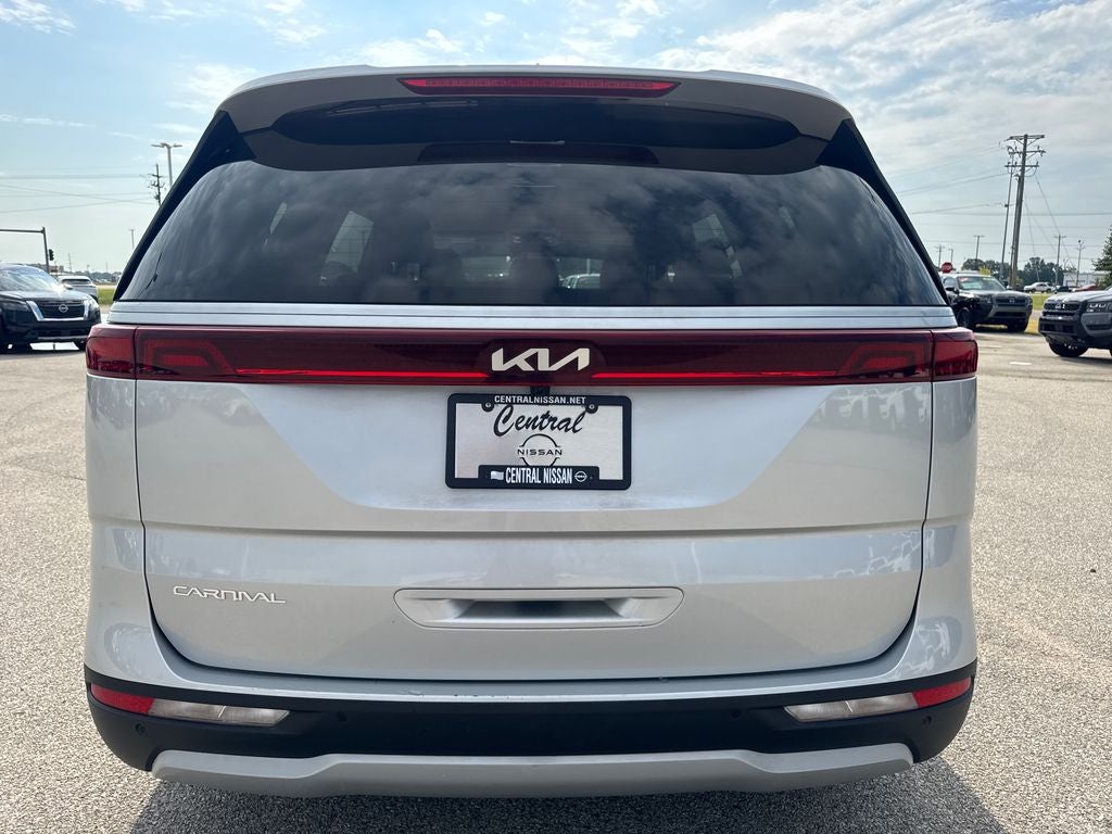2023 Kia Carnival LX Seat Package