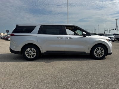 2023 Kia Carnival LX Seat Package