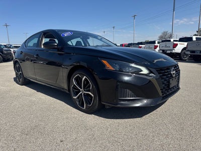 2023 Nissan Altima 2.5 SR