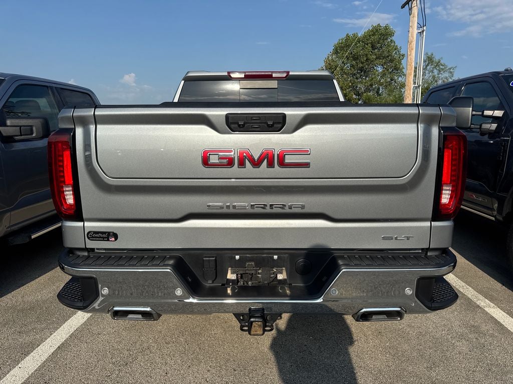 2025 GMC Sierra 1500 SLT