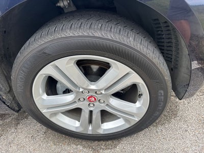 2019 Jaguar F-PACE 25t R-Sport