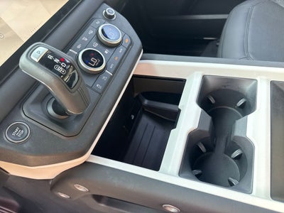 2025 Land Rover Defender 110 S